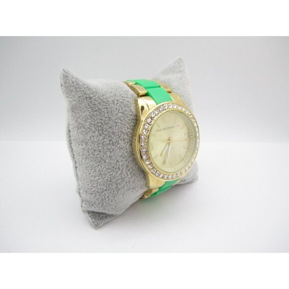 Women Isaac Mizrahi Live Quartz WR Analog 38mm Round Watch (H497) "New Battery" - Picture 6 of 10